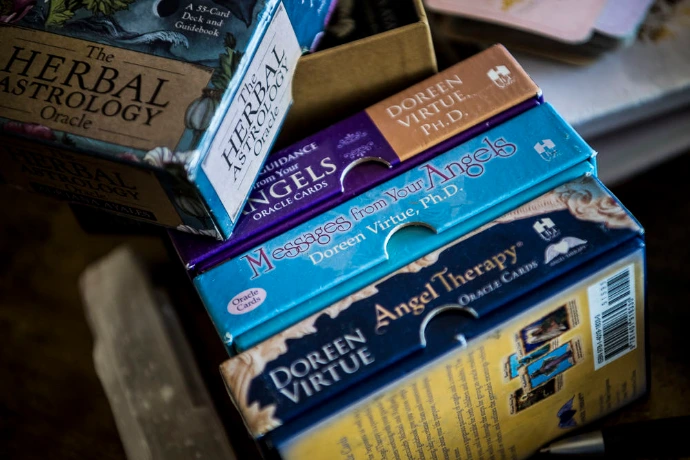 Cards Used During Psychic Mediumship Readings