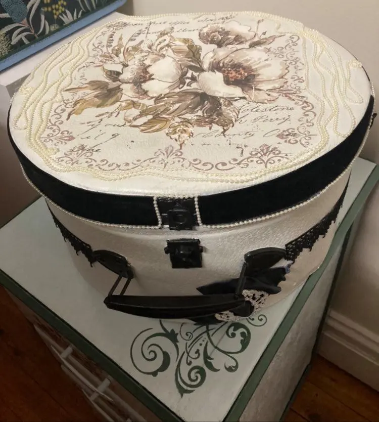 Restyled Hat Box Keepsake